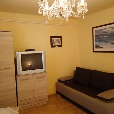 Margo Vendeghazak 2 * Hajduszoboszlo
