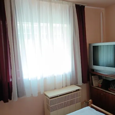 Margo Vendeghazak 2 Holiday home