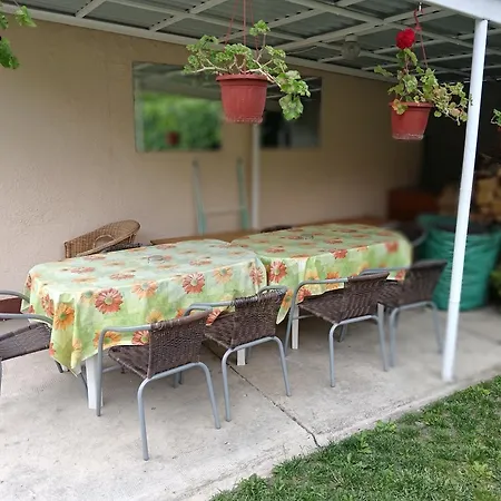 Margo Vendeghazak 2 * Hajduszoboszlo
